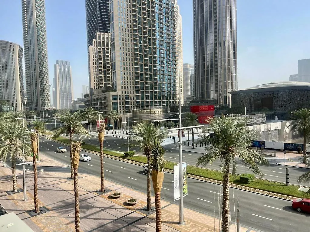 2 Bedroom Close To Dubai Mall location