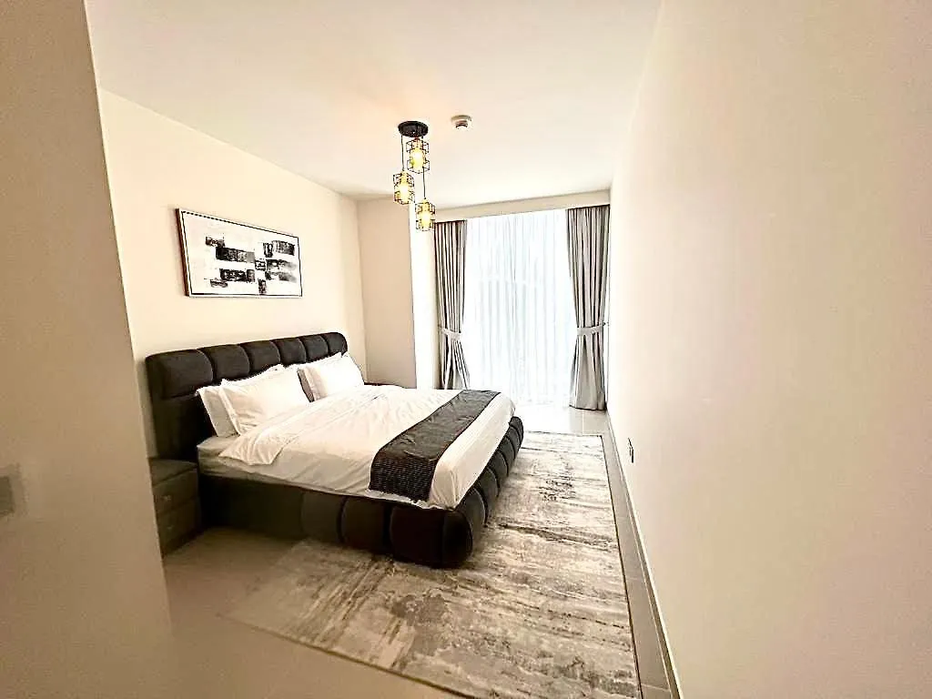 2 Bedroom Close To Dubai Mall United Arab Emirates