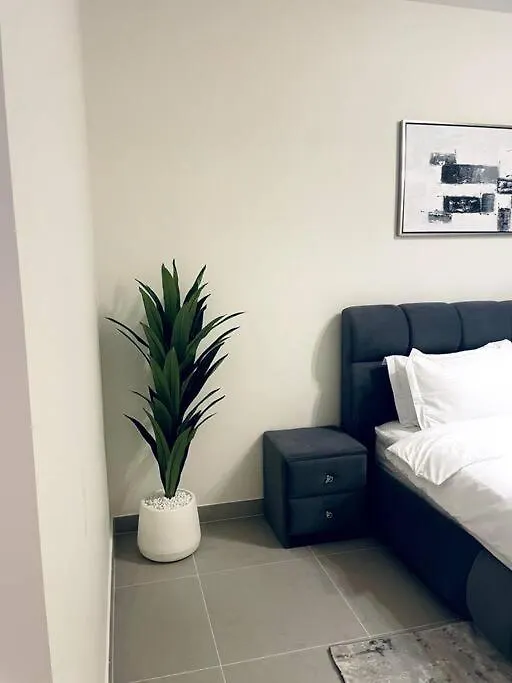 Apartment 2 Bedroom Close To Dubai Mall United Arab Emirates